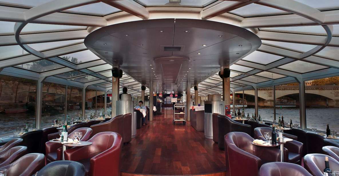 Paris: 3-course Dinner Cruise with Panorama on Seine River