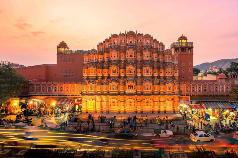 From Jaipur : 2 Day Guided Pink City Tour with 3-star Hotel