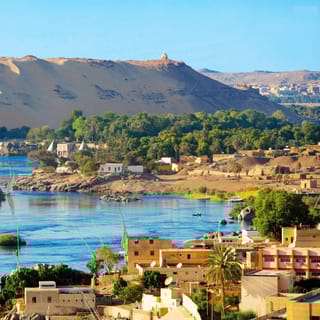 Cairo & Nile: 7 Days Hotel & Cruise by Flight