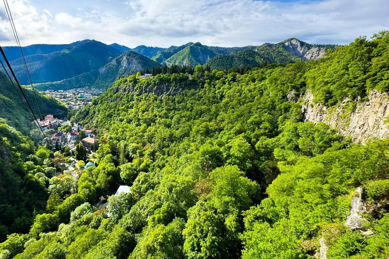 Gruzja: 5-dniowa wycieczka do Tbilisi, Kachetii i Borjomi