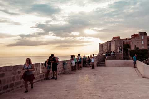 Dubrovnik: Old Town & City Walls 2 Walk Combo Ticket