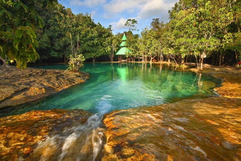 Krabi: Templo del Tigre, aguas termales y piscina EsmeraldaTour privado