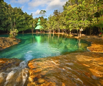 Krabi: Tiger Temple, Hot Springs & Crystal Pool Jungle Tour
