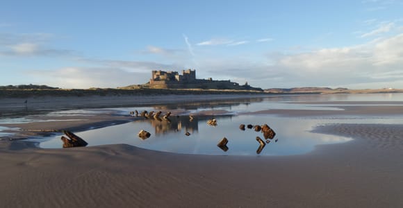 Alnwick Castle and Scottish Borders Tour from Edinburgh