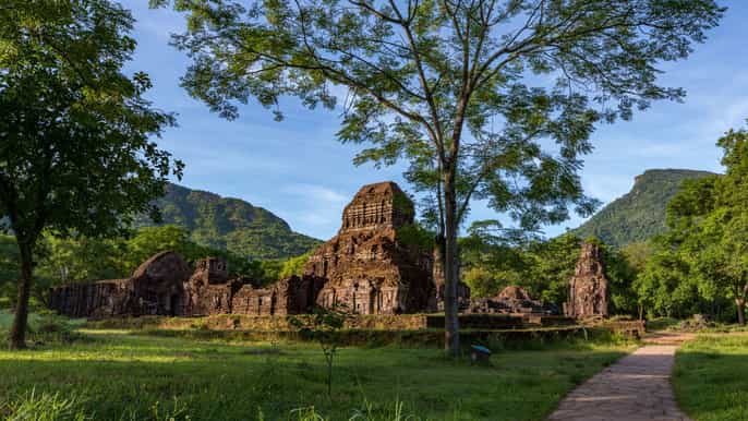 hoi an halfday my son temples tour