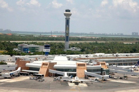 Navette privée de l'aéroport de Cancun avec WIFITransferts vers la région de Playa Mujeres