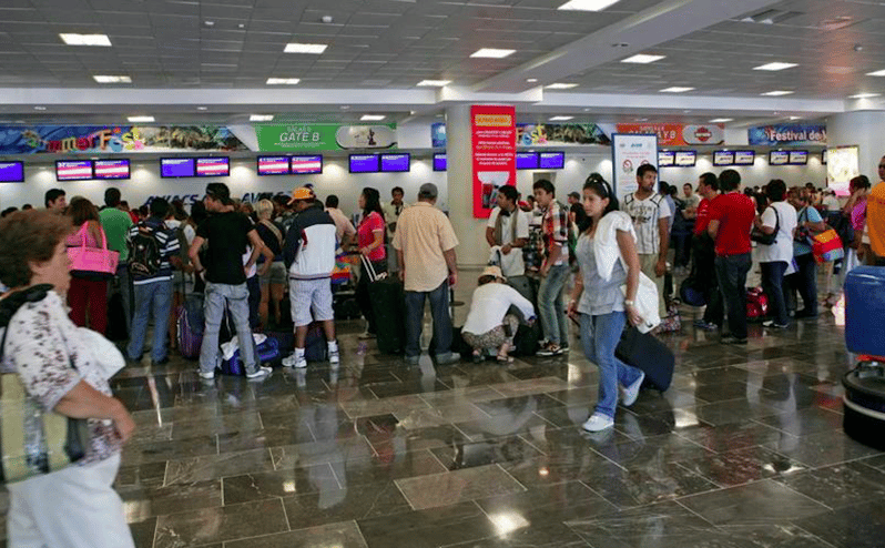 cancun private airport