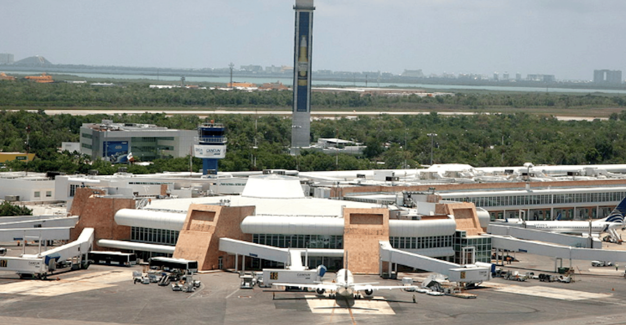 Cancun, Service de transfert d'aéroport privé - Hizvo