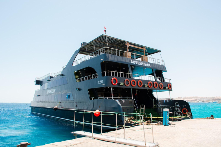 Hurghada: Luxury Catamaran Semi Submarine & Island & Sunset Luxury Catamaran Island With Private Transfer