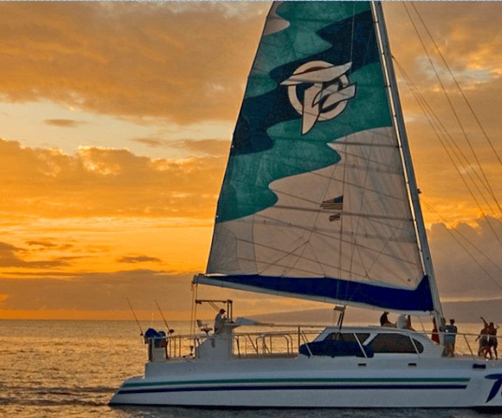 Maui: Breathtaking Sunset Cocktail Cruise in Ka'anapali