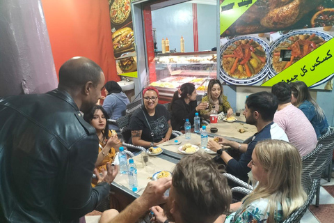 Nocna wycieczka kulinarna po Marrakeszu / Posmakuj prawdziwego Marrakeszu