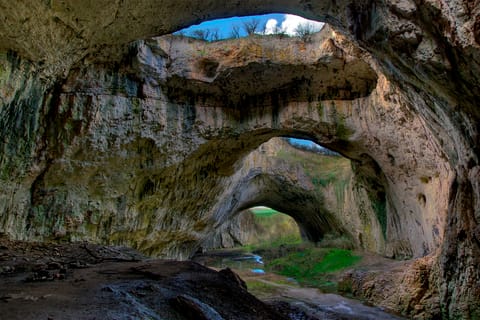 Sofia: Saeva Dupka, Devetashka and Prohodna Cave Day Tour