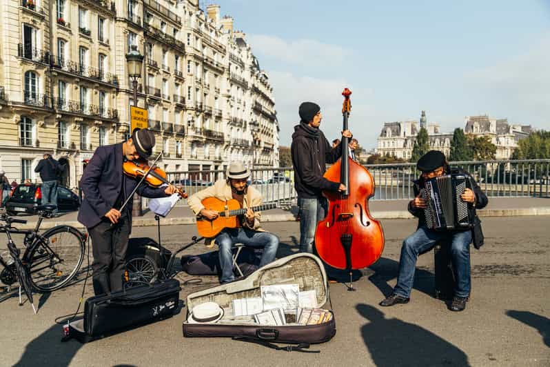 París: un día como un parisino con un guía local | GetYourGuide