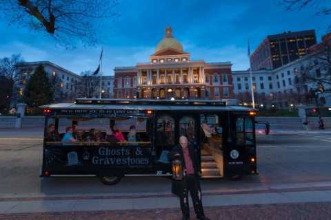 Boston: 1.5-Hour Ghosts and Gravestones Tour