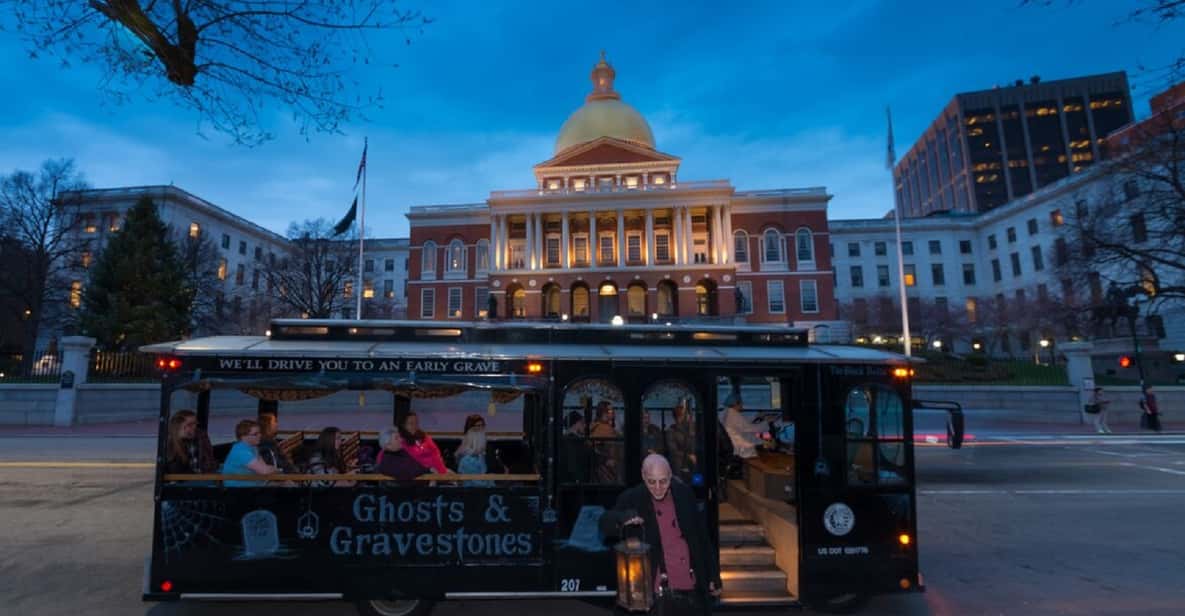 Boston: 1.5-Hour Ghosts and Gravestones Tour