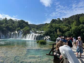 De Zadar: Excursão de um dia às cascatas de Krka
