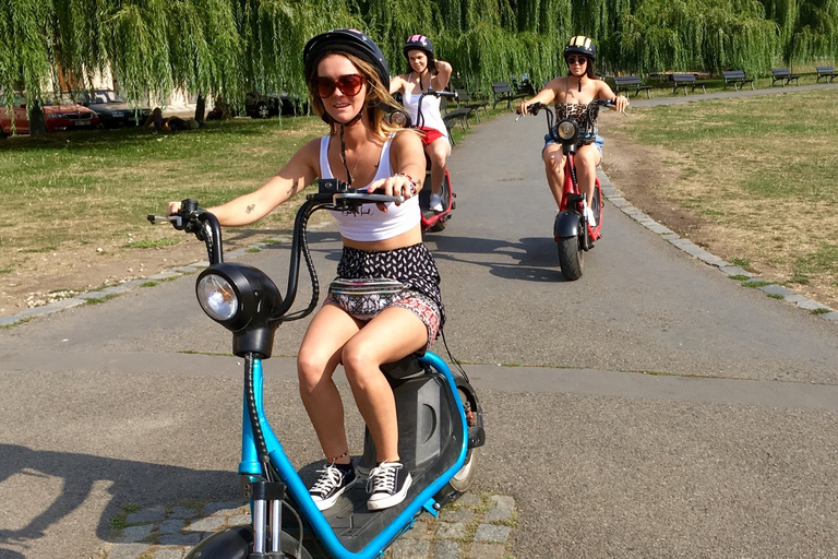 Grande tour de scooter elétrica e eBike em PragaGrand Tour de 2 horas de scooter elétrico