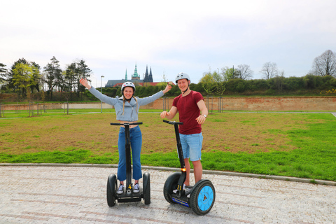 Praga: tour en Segway por el distrito del castilloTour privado de 2 horas