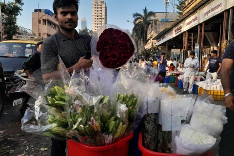 Mumbai: Dharavi Slum, Dhobi Ghat And Flower Market. Group Tour: Dharavi Slum, Dhobi Ghat and Flower Market