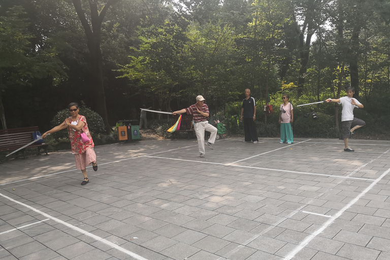 Shanghai: Tour en vélo classique d'une journée avec un déjeuner authentique