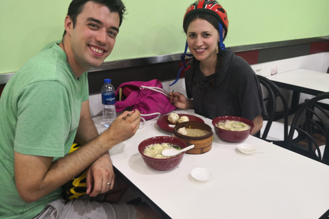 Shanghái: Tour en bicicleta clásico de día completo con almuerzo auténtico