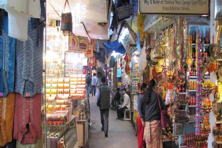 Varanasi: Ganztagestour durch Tempel, Sarnath und Aarti