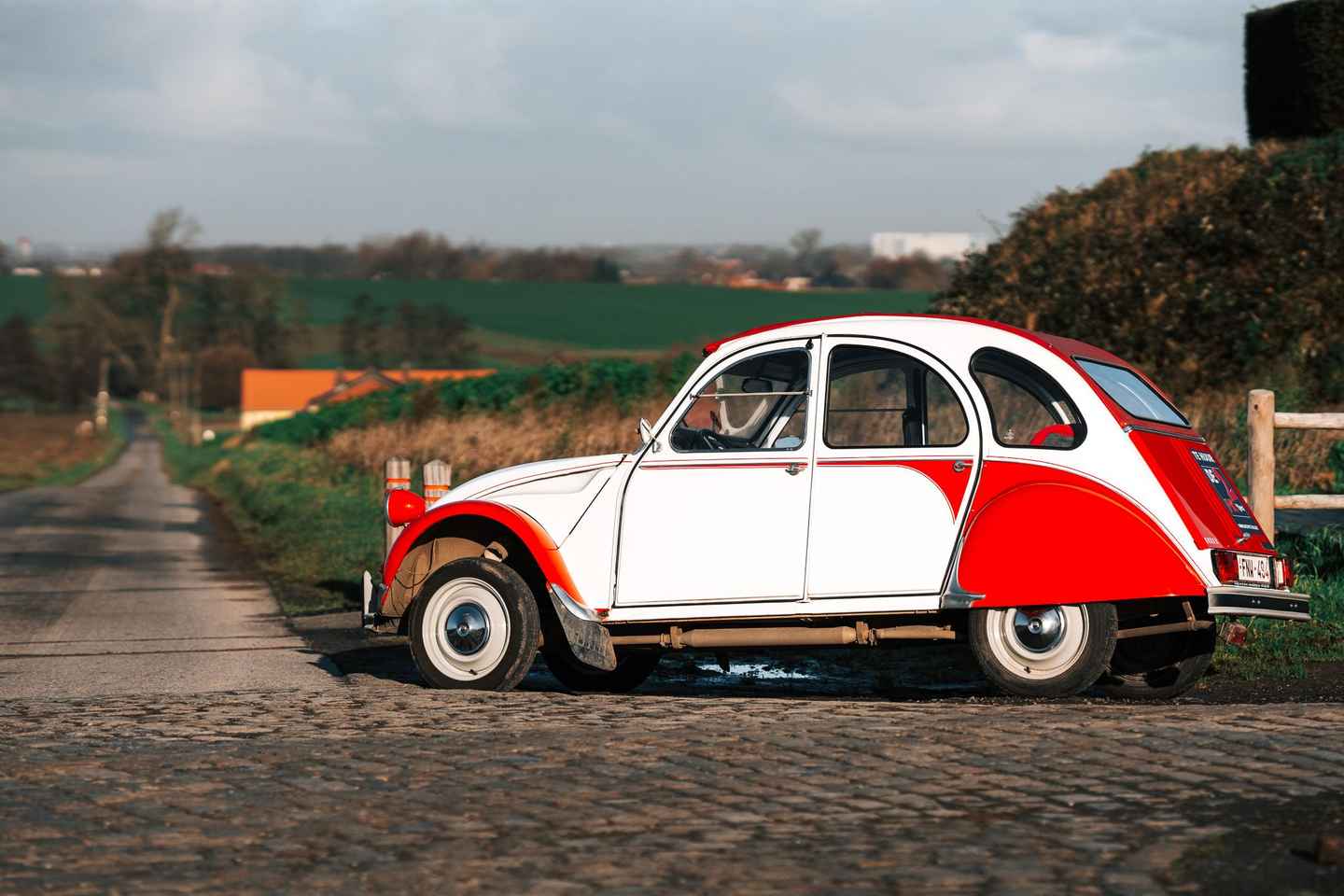 Flemish Ardennes: Vintage Citroën 2CV Rental