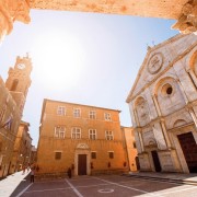 Pienza e Montepulciano: tour enologico guidato da Firenze