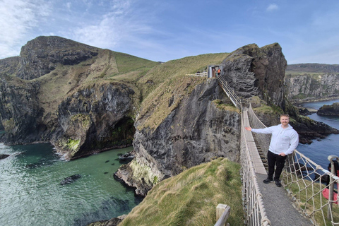 Giants Causeway: Private Causeway Coast Tour with Guide
