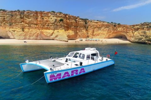 Albufeira: Barco com Churrasco para Praia e Gruta de Benagil