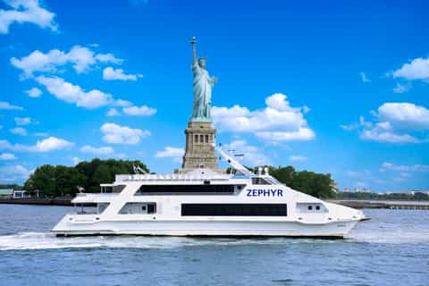 New York City Explorer Pass™ con + 85 tours y atracciones