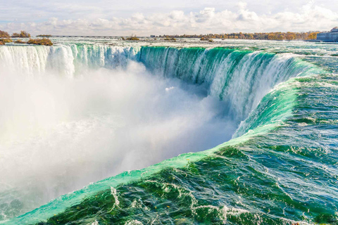 Toronto: Niagara Falls Day Trip with Driver
