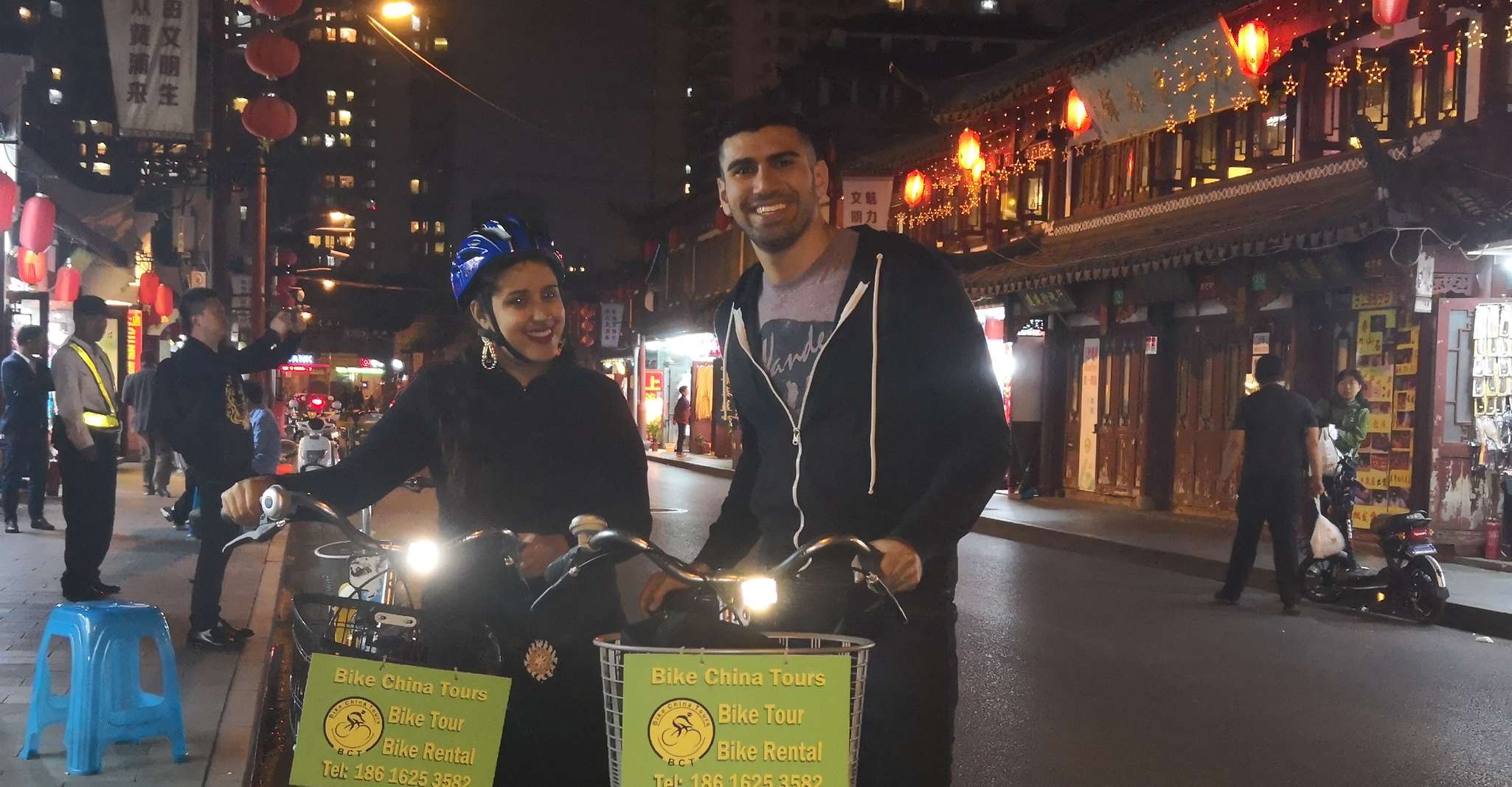 Shanghai: Nightlife Adventure and Tasting Bike Tour photo 16