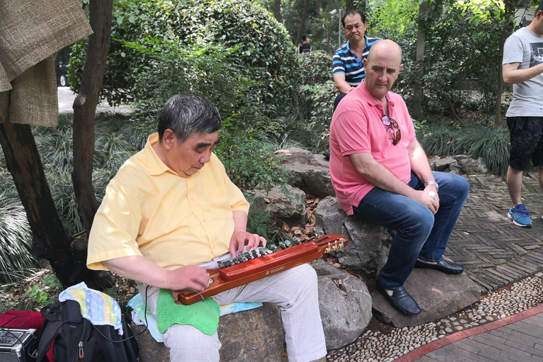 Shanghai: Full Day Classic Bike Tour With an Authentic Lunch