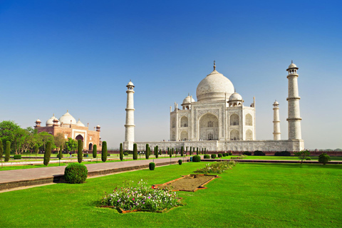 Delhi to Agra: Taj Mahal &amp; Agra Fort w/ option of entry feeIncludes Car, Guide, Meals &amp; Entrance fee to monuments