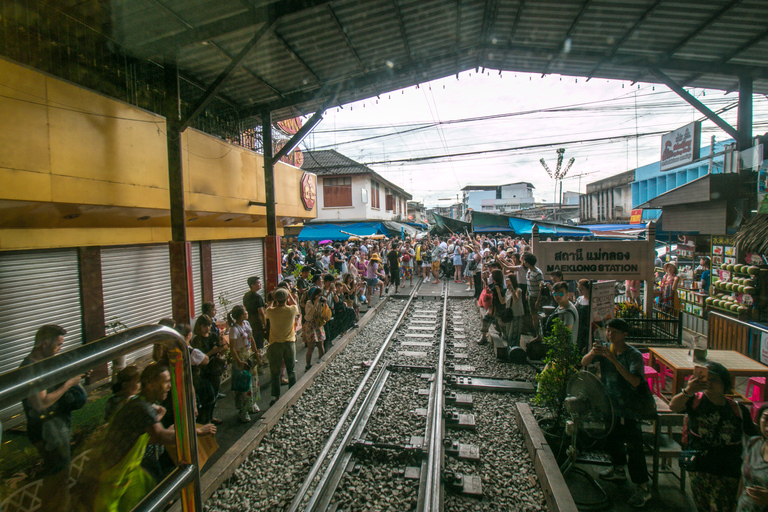 Damnoen Saduak Floating Market & Maeklong Train Market Tour Premium 9 seat with hotel pick up and drop off