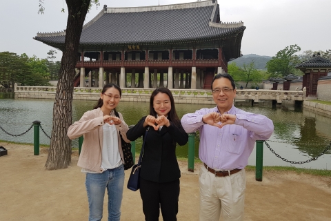 Private Customized Seoul Tour with Your Korean Buddy 4-Hour Private Tour with a Korean Buddy