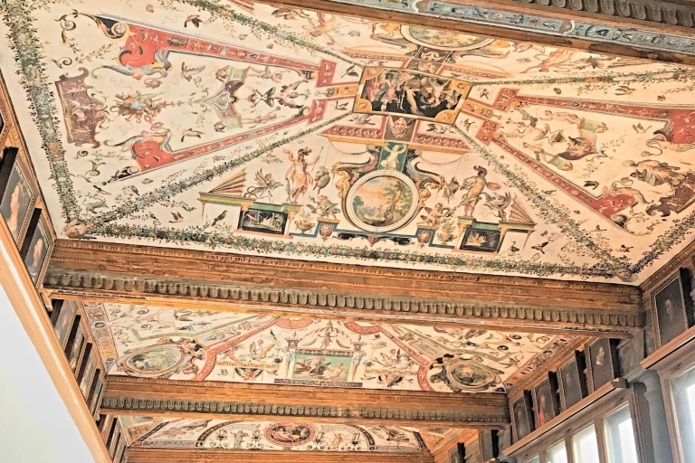 Florencia: visita guiada sin colas a la galería de los UffiziVisita guiada a la Galería de los Uffizi en francés
