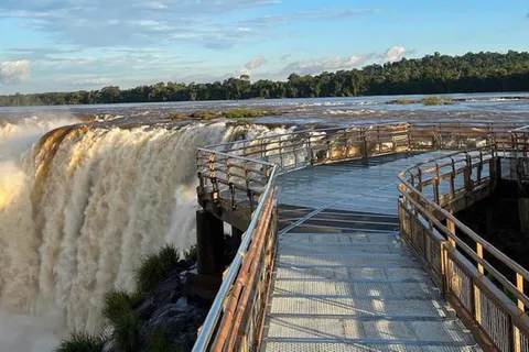 Private tour Cataratas Argentina & Marco de las Tres Fronteras ARG