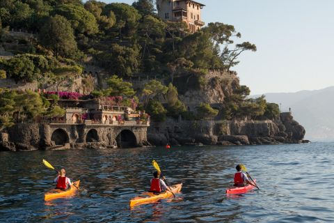 Easy Kayak Tour to Portofino with Optional Snorkeling