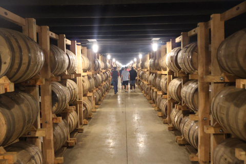 Nashville: Tennessee Whiskey Experience Tour
