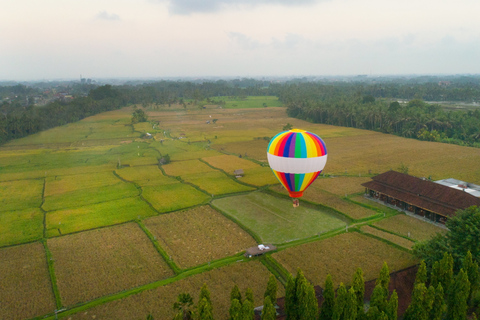 Ubud: Hot Air Balloon Experience Hot Air Balloon Experience with Dinner Included