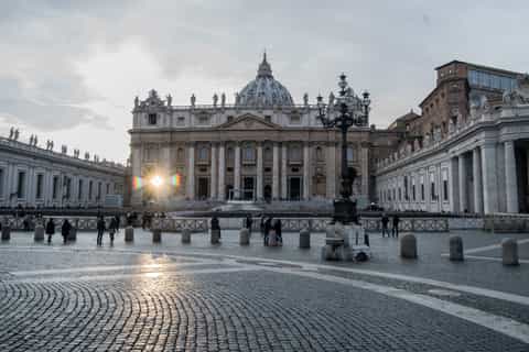 peterskirken rask inngang digital omvisning av roma