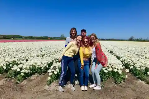 Alkmaar: Passeio de bicicleta pelos campos de tulipas e flores da primavera