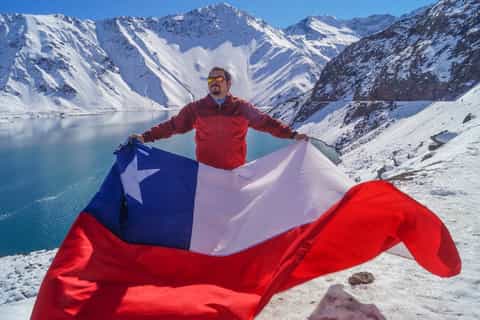 From Santiago: Cajon del Maipo/Embalse del Yeso with Picnic