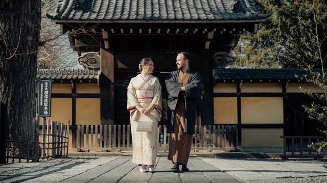Kyoto: Premium Kimono Photo Shoot in a Traditional House