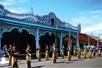 Aus Yogyakarta, Cetho, Sukuh erotischer Tempel und Solostadt - Housity