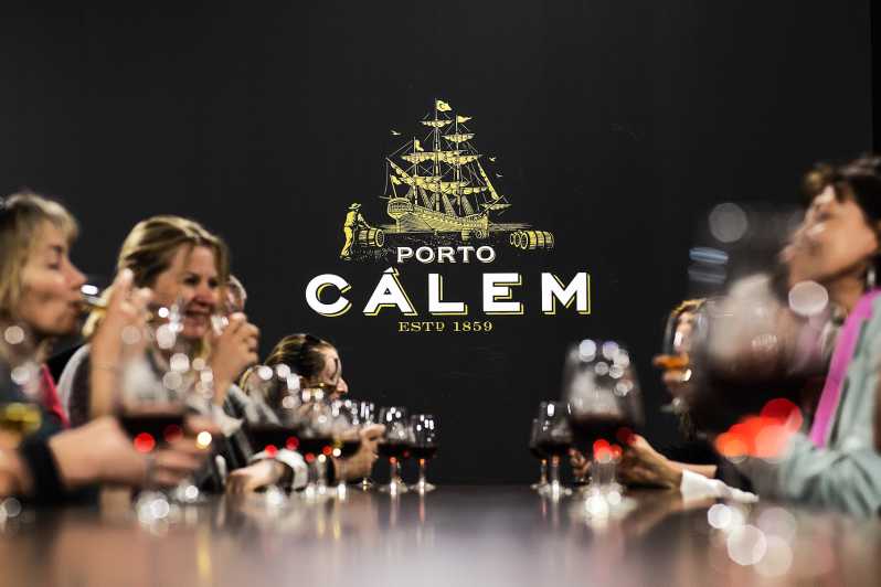 Porto: tour door de kelder van Calém, interactief museum & wijnproeverij