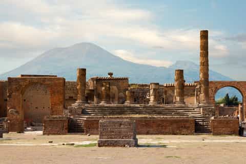 Pompeii: Fast Track Entrance Ticket with Audio Guide