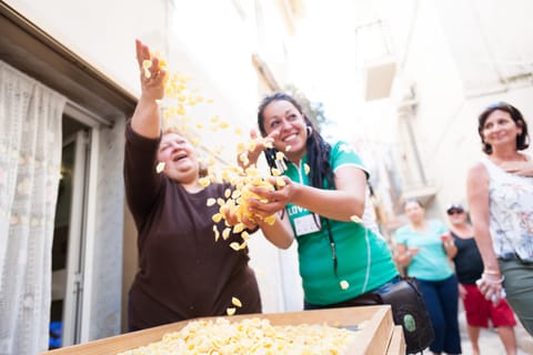 Bari: Bike Tour & Pasta Making Experience
